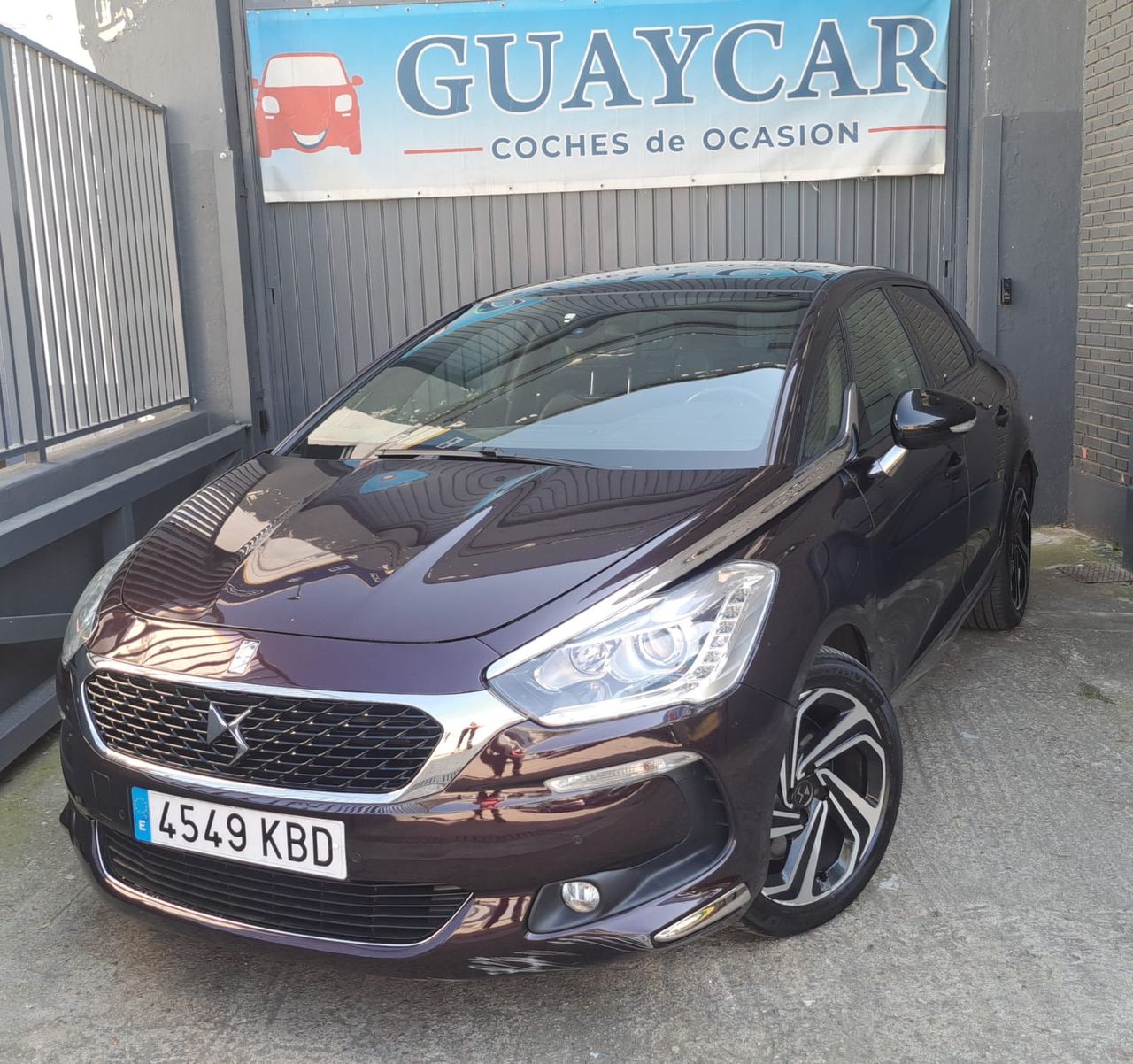 ds automobiles ds 5 2017 / foto grande (2)