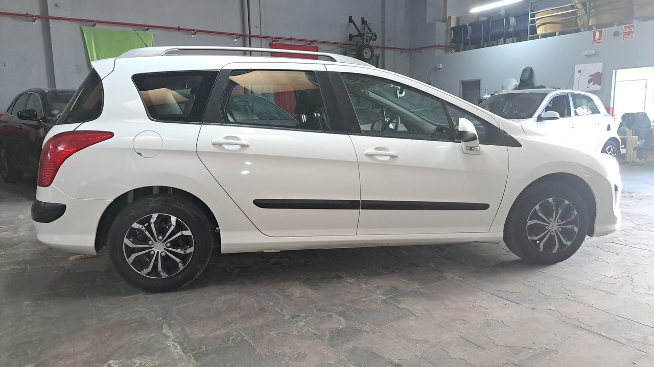 peugeot 308 2009 / foto grande (2)