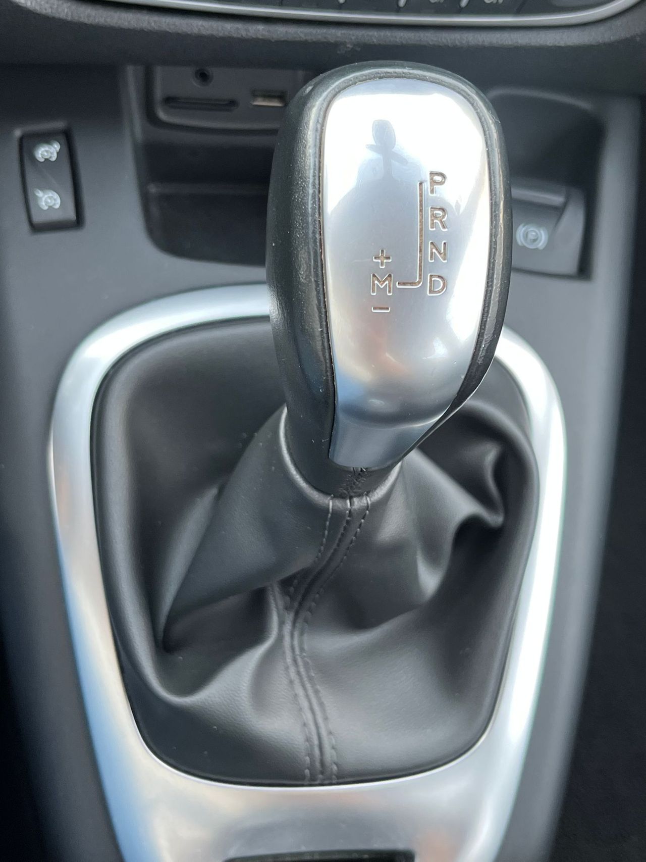 renault scénic 2014 / foto grande (2)
