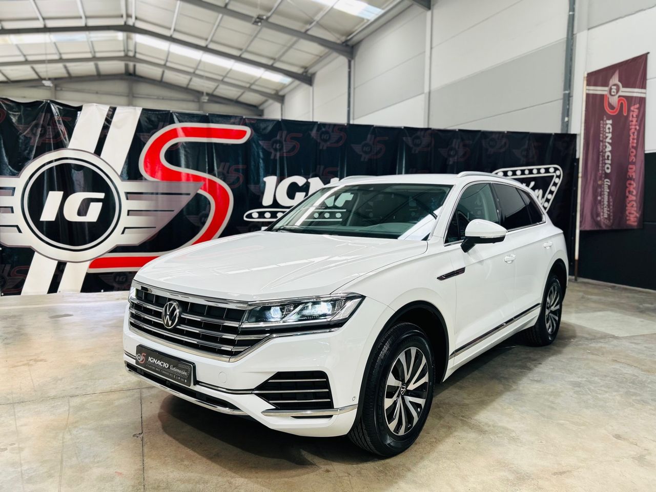 Volkswagen sharan  de segunda mano - volkswagen touareg 2021 /