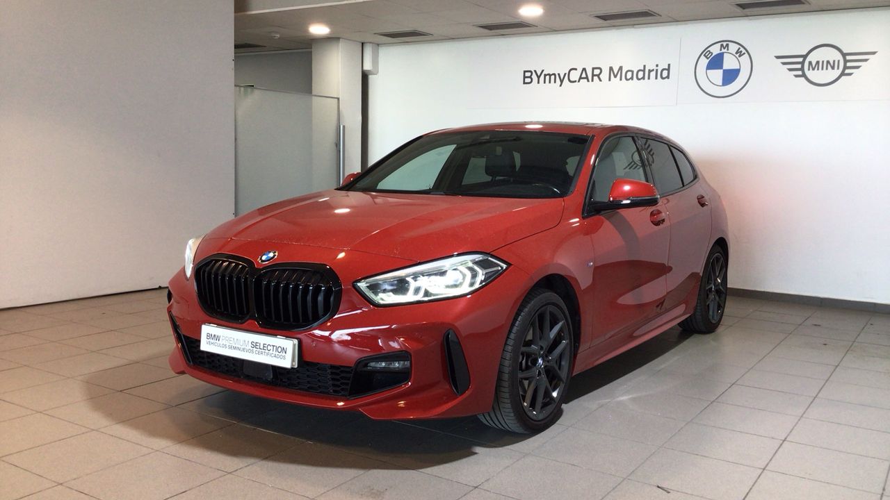 Foto bmw serie 1 2021 /