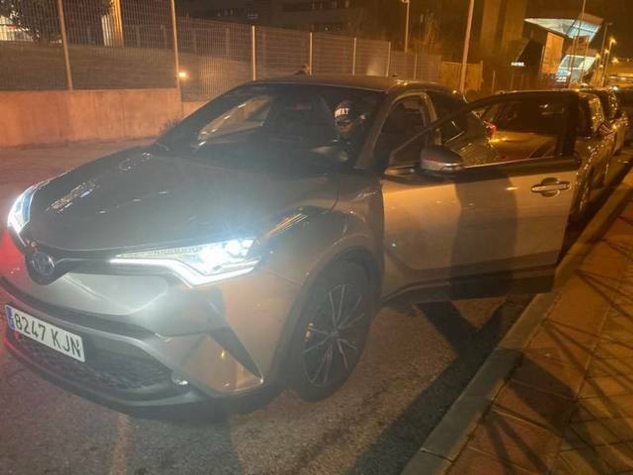 Foto toyota c-hr 2018 /