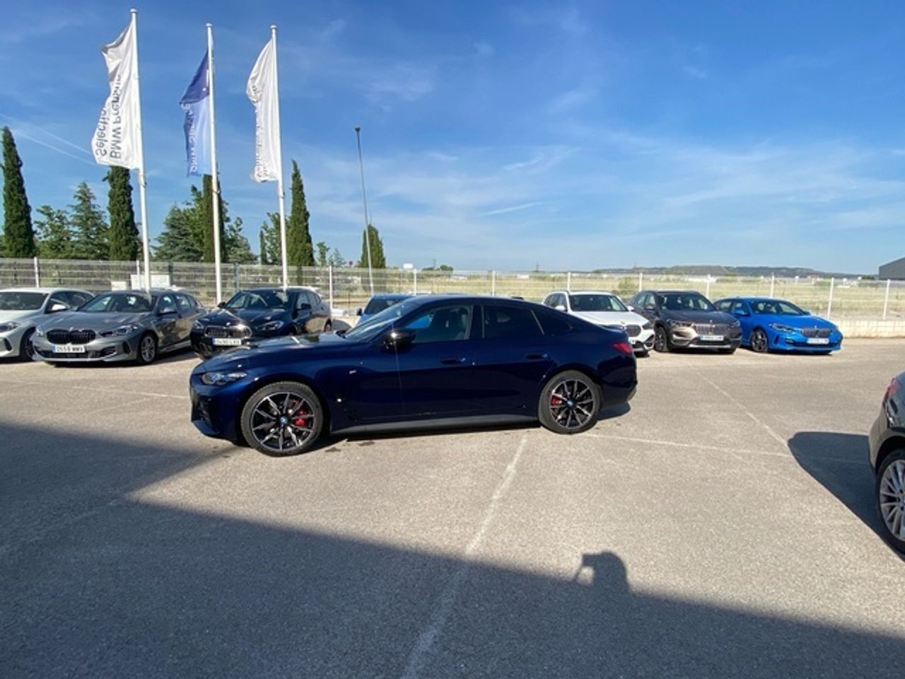 bmw i4 2025 / foto grande (3)