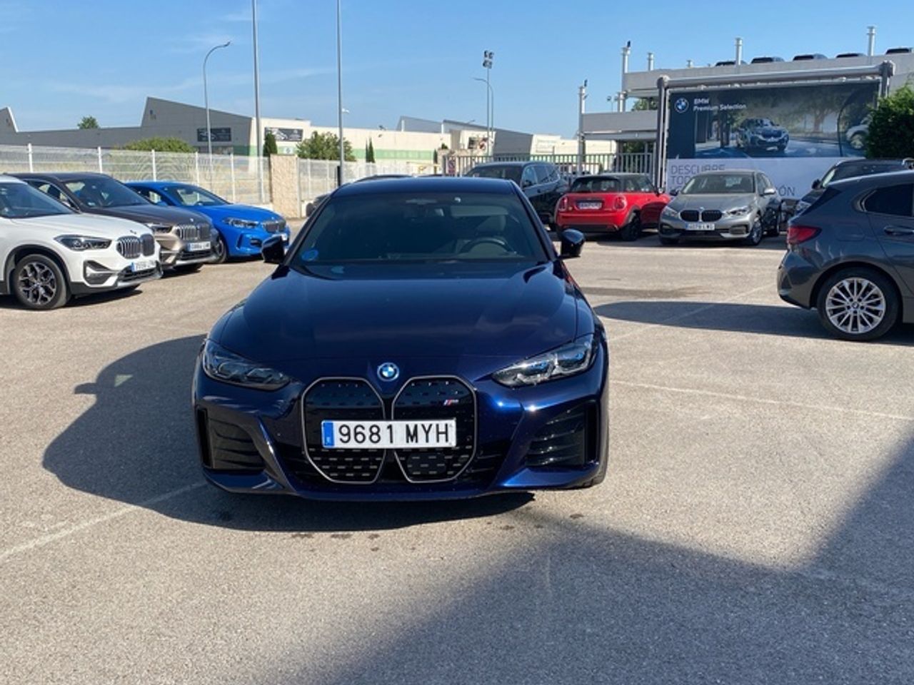 bmw i4 2025 / foto grande (2)