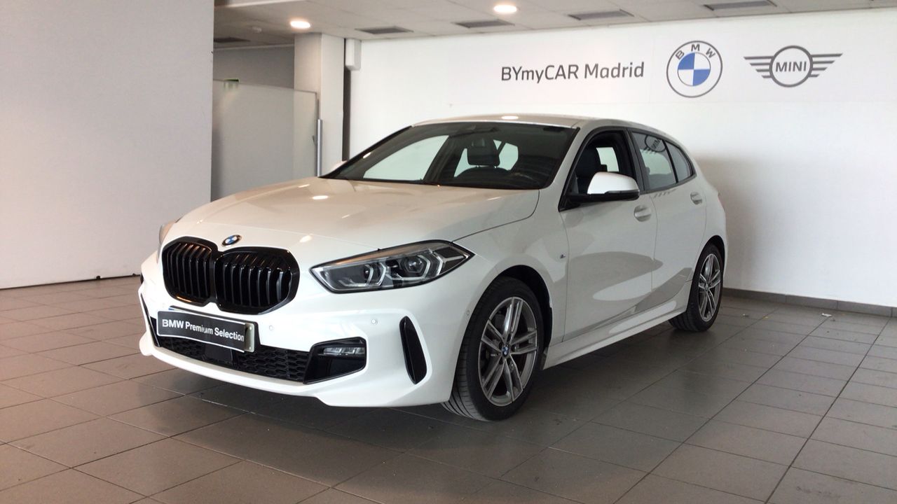 Foto bmw serie 1 2022 /
