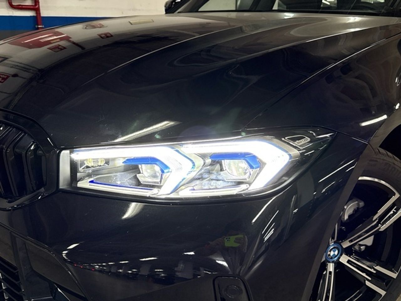 BMW Serie 3 320e xDrive Touring 150 kW (204 CV) - foto 18