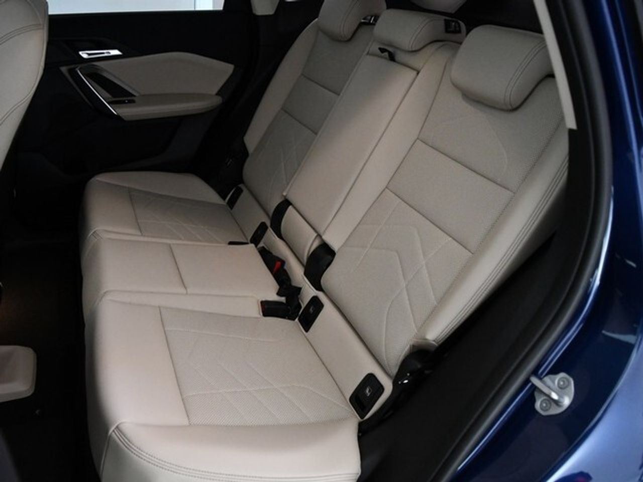 BMW iX1 xDrive30 230 kW (313 CV) - foto 9