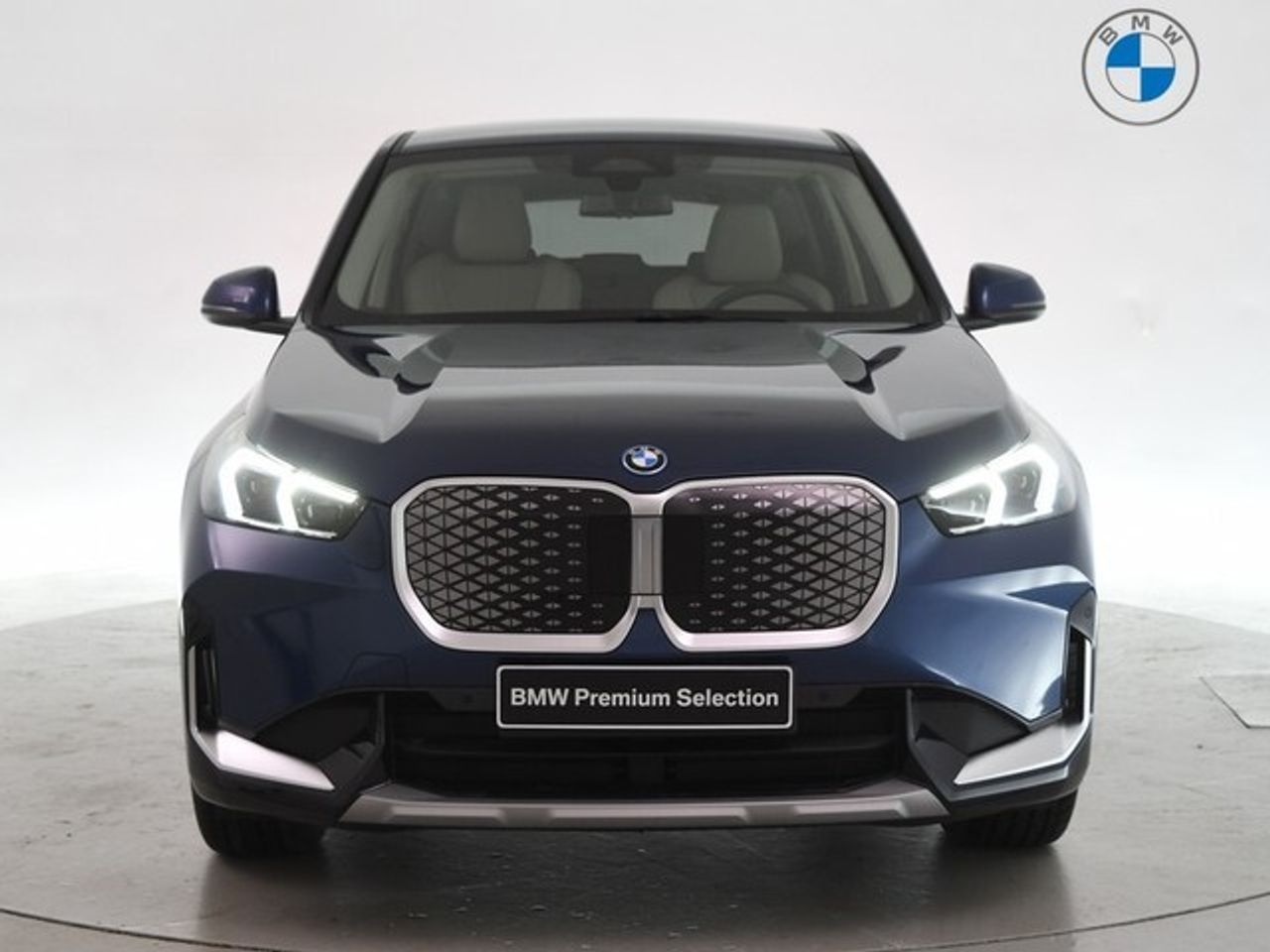 BMW iX1 xDrive30 230 kW (313 CV) - foto 2