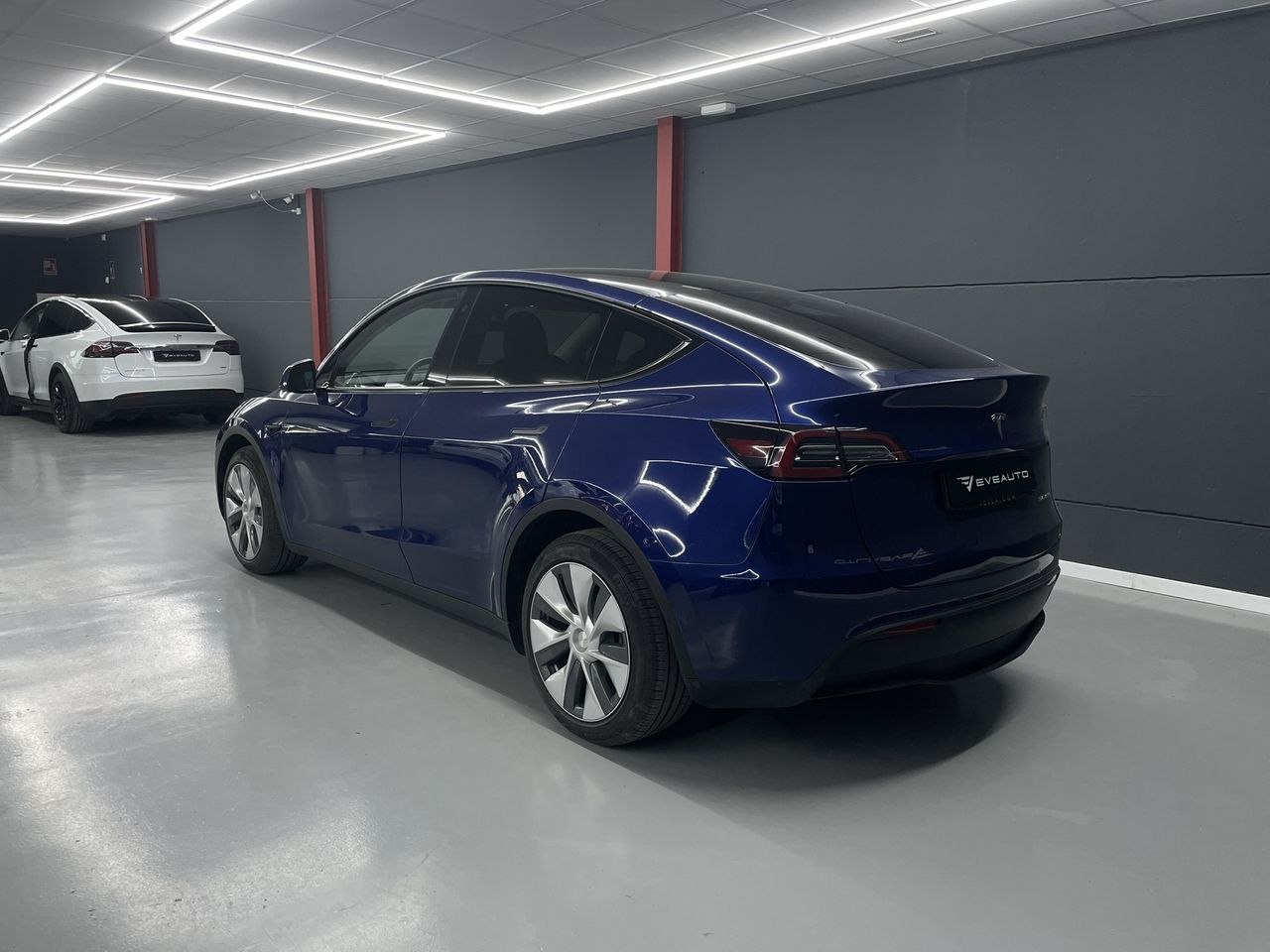 tesla model y 2021 / foto grande (3)