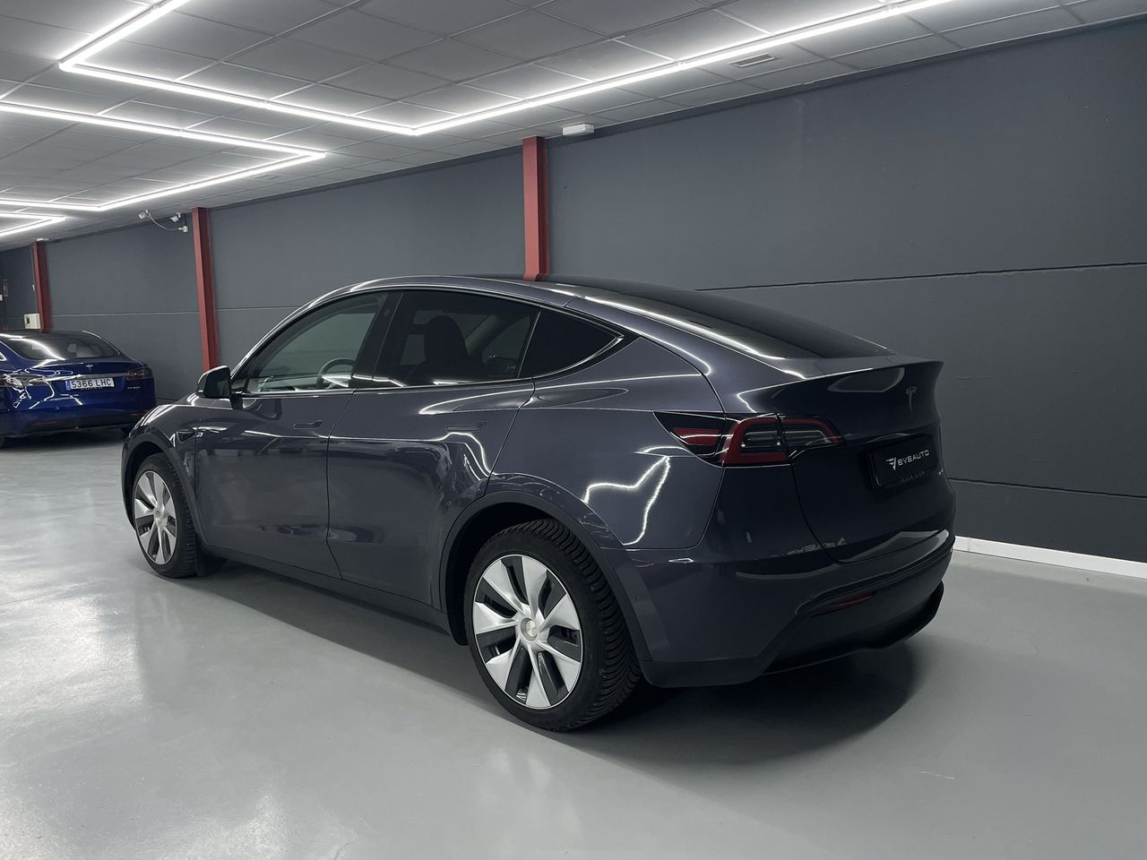 tesla model y 2022 / foto grande (3)