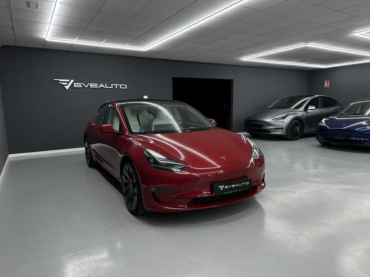 Tesla Model 3 Dual Motor Performance EAP 27.600e neto - foto 5