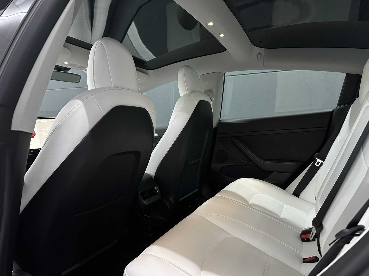 Tesla Model 3 Dual Motor Performance EAP 27.600e neto - foto 8