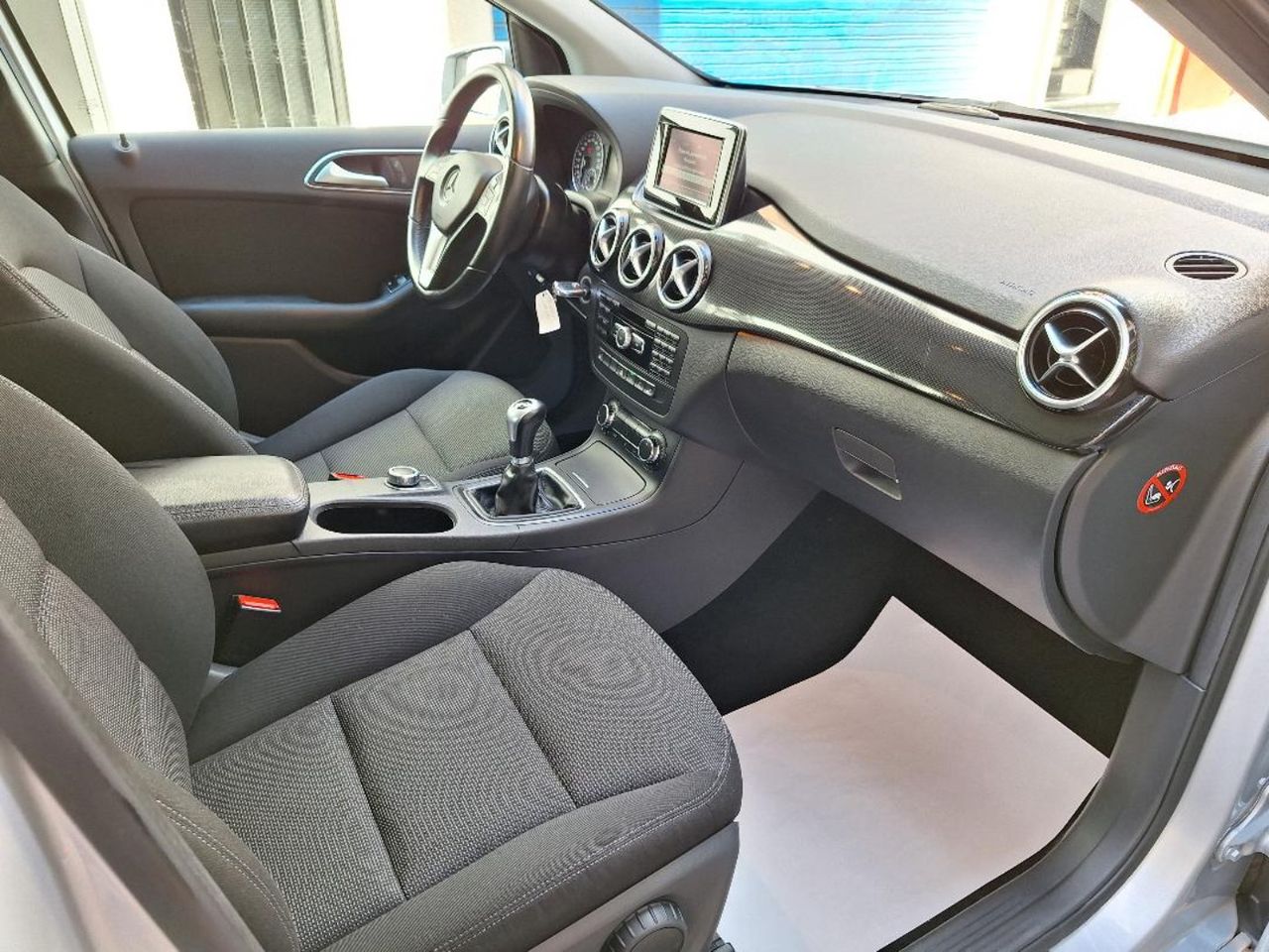 Mercedes Clase B 180 Etiq. Amb. VERDE C EURO 6 sólo 68.000 Km. - Foto 13