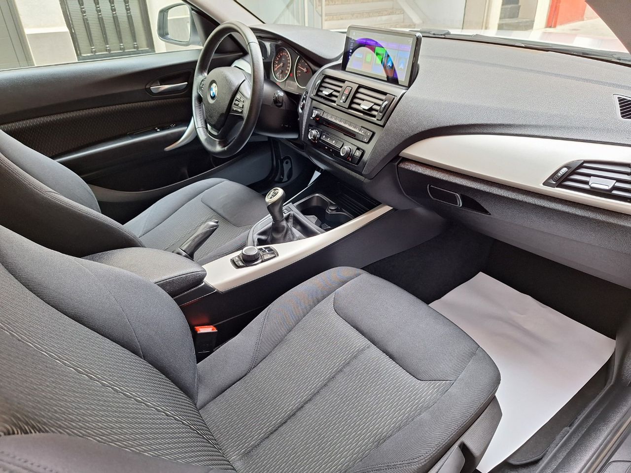 BMW Serie 1 116 Etiq. ambiental C verde Euro 6  - Foto 3