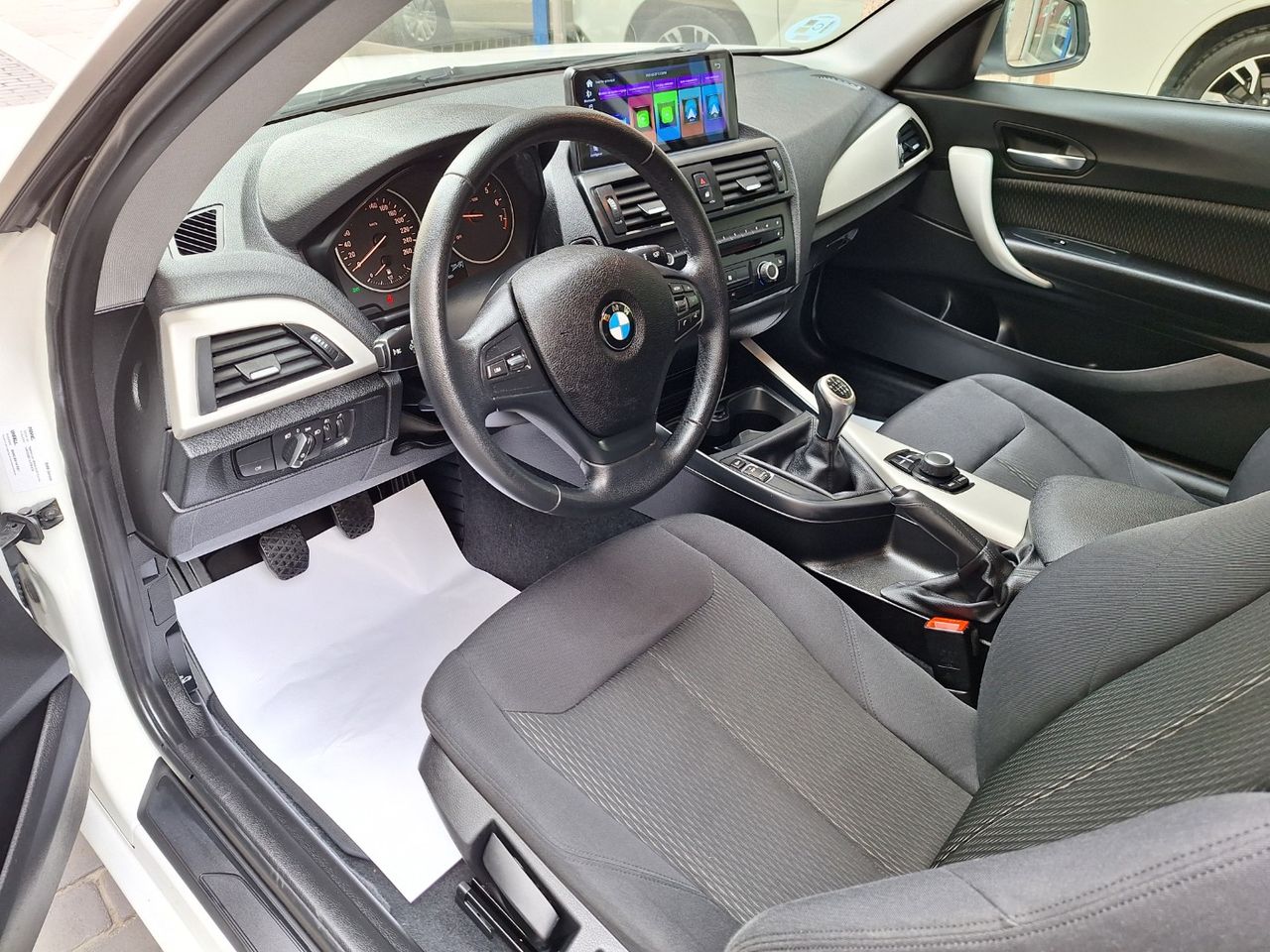 BMW Serie 1 116 Etiq. ambiental C verde Euro 6  - Foto 8