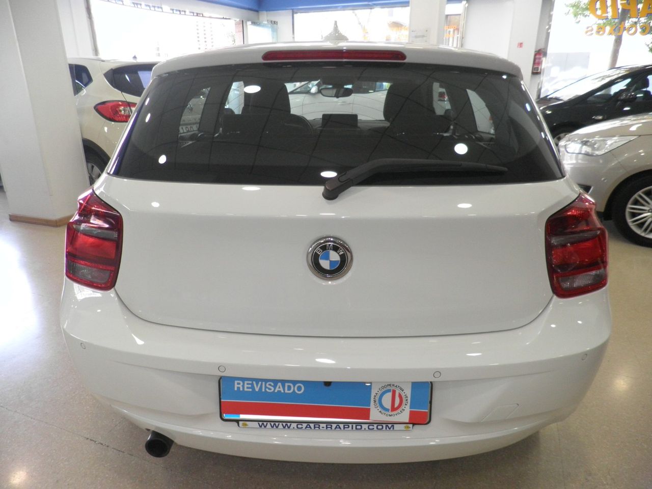 BMW Serie 1 116 Etiq. ambiental C verde Euro 6  - Foto 9