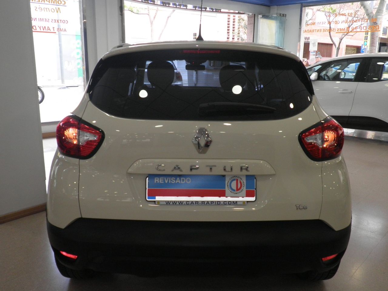 Renault Captur 0.9 Energy Intens etiq. medioambiental verde C Euro 5  sólo 54.000 Km. - Foto 10
