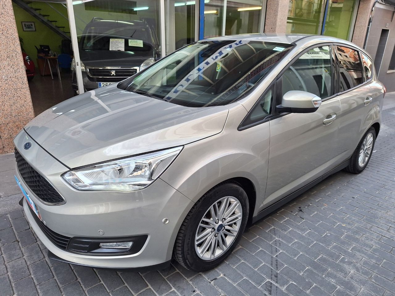 Ford c max 5 plazas  de segunda mano - ford c max 2018 /