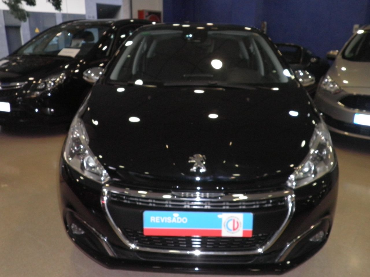 peugeot 208 2019 / foto grande (3)