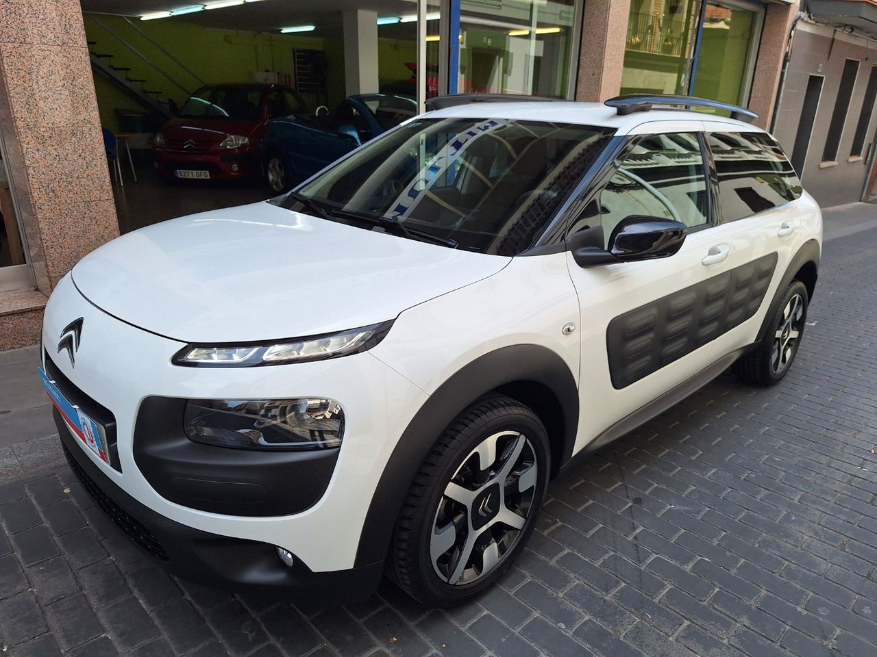 Foto citroën c4 cactus 2017 /