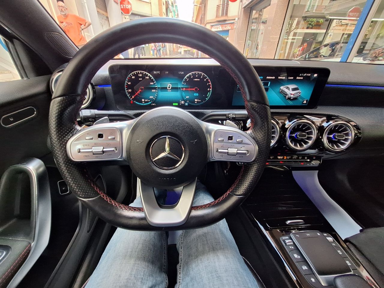 mercedes clase a 2021 / foto grande (2)