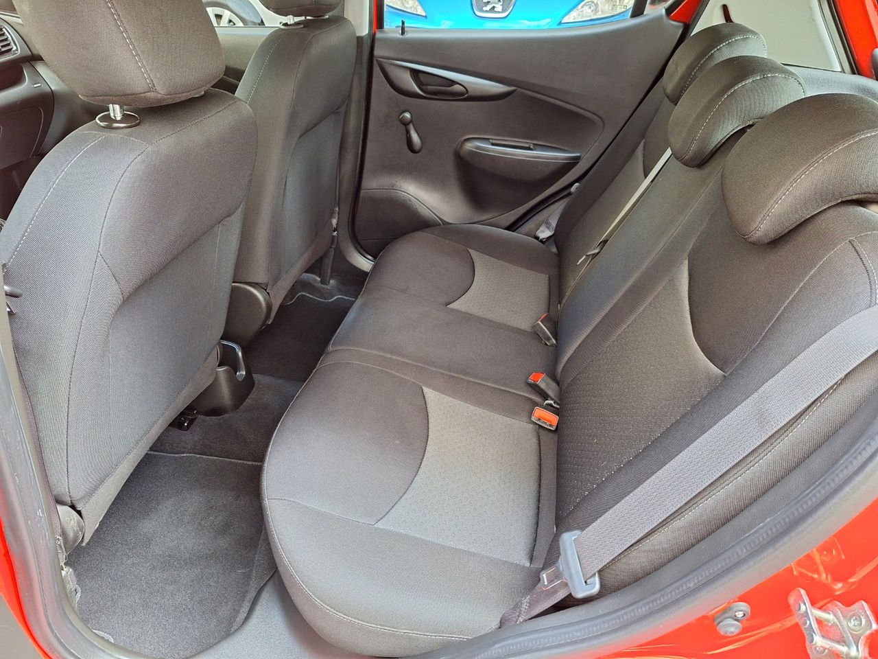 Opel Karl 1.0 SELECTIVE Gasolina con etiq. verde C Euro 6 - Foto 7