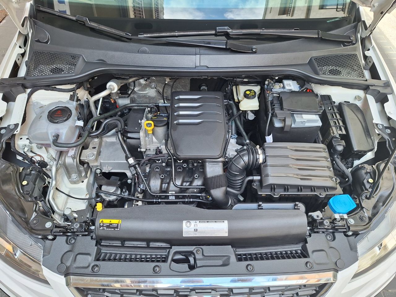 Seat Ibiza 1.0 MPi STYLE sólo 13.000 Km Libro revis. Etiq. verde C Euro 6 - Foto 5