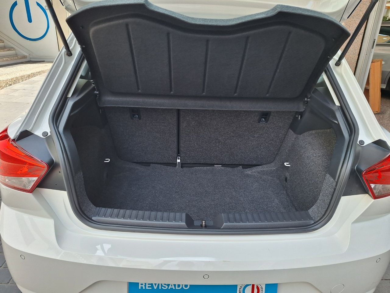 Seat Ibiza 1.0 MPi STYLE sólo 13.000 Km Libro revis. Etiq. verde C Euro 6 - Foto 9