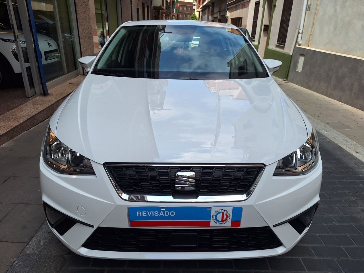 Seat Ibiza 1.0 MPi STYLE sólo 13.000 Km Libro revis. Etiq. verde C Euro 6 - Foto 4