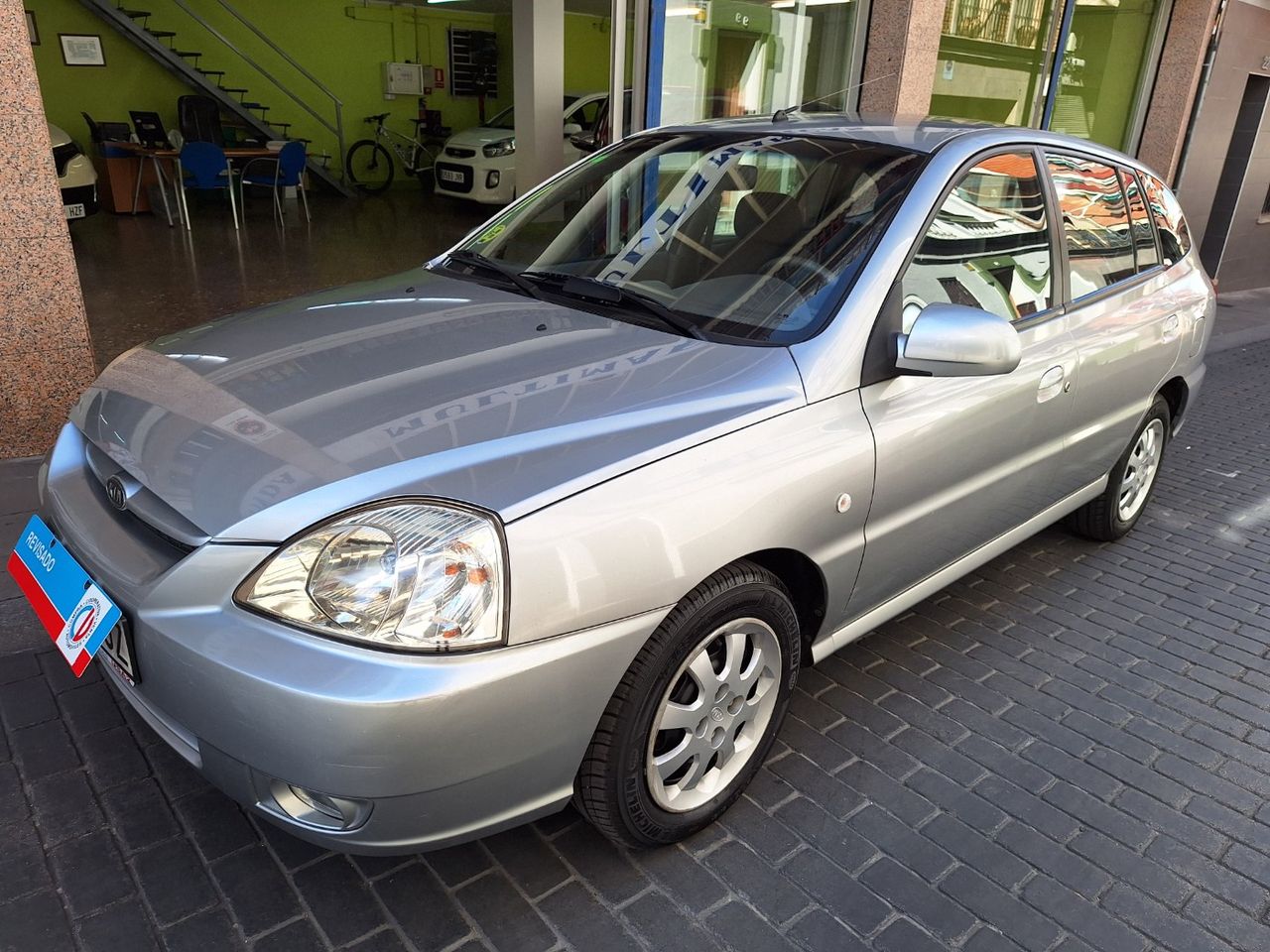 kia rio 2005 /