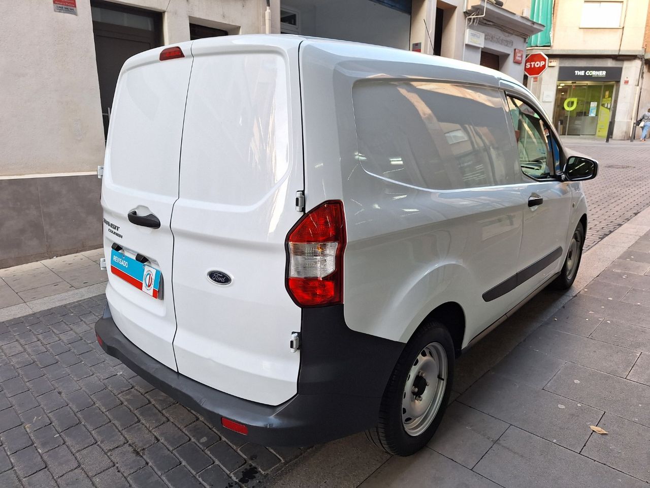 Ford Transit 1.0 Bassis Gasolina con etiq.verde C Euro 6  51.000 Km - Foto 10