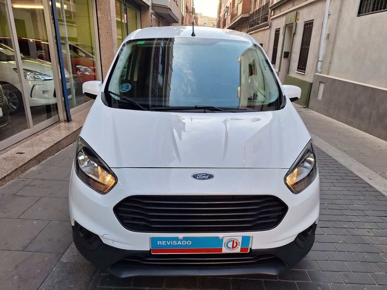 Ford Transit 1.0 Bassis Gasolina con etiq.verde C Euro 6  51.000 Km - Foto 4