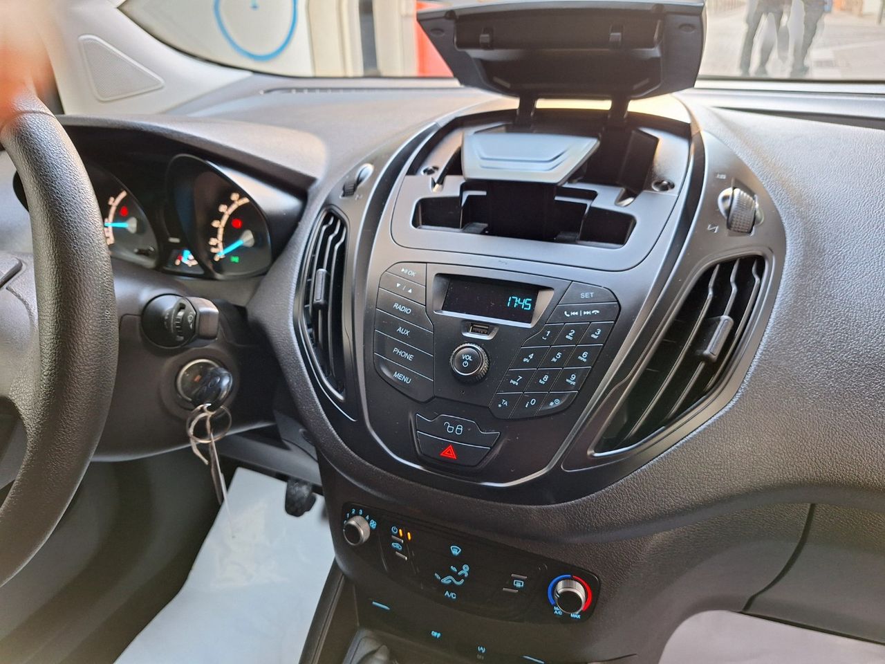 Ford Transit 1.0 Bassis Gasolina con etiq.verde C Euro 6  51.000 Km - Foto 11