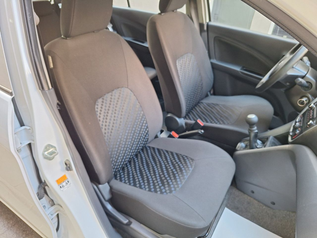 Suzuki Celerio 1.0 Ga Etiq. verde C  Euro 6 - Foto 13