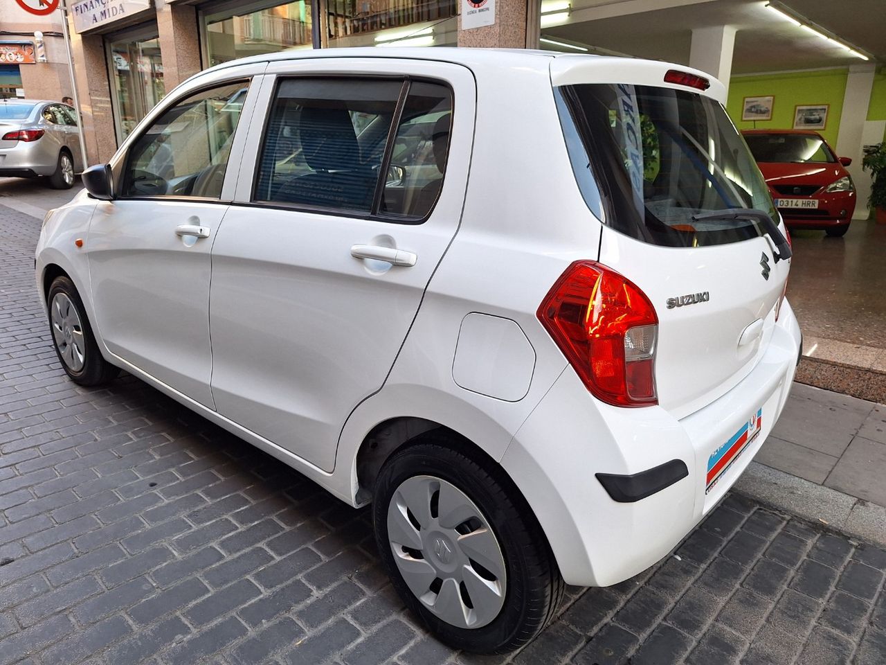 Suzuki Celerio 1.0 Ga Etiq. verde C  Euro 6 - Foto 8