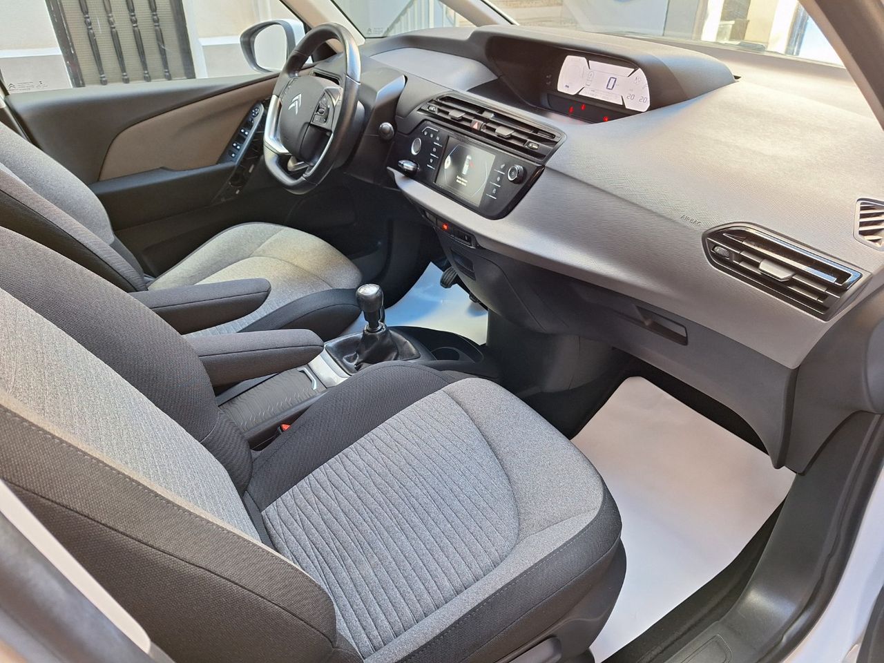 Citroën C4 Picasso 1.2 Seduction Etiq. verde C - Foto 12