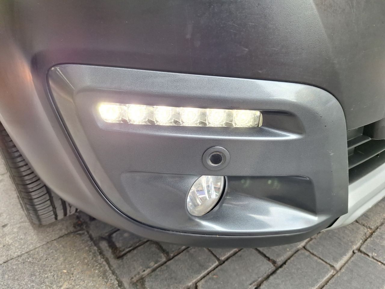 Peugeot Partner Tepee Outdoor 1.2 PureTech 110 Sólo con 30.000 Km. Etiq. Verde C  Euro 6 - Foto 22