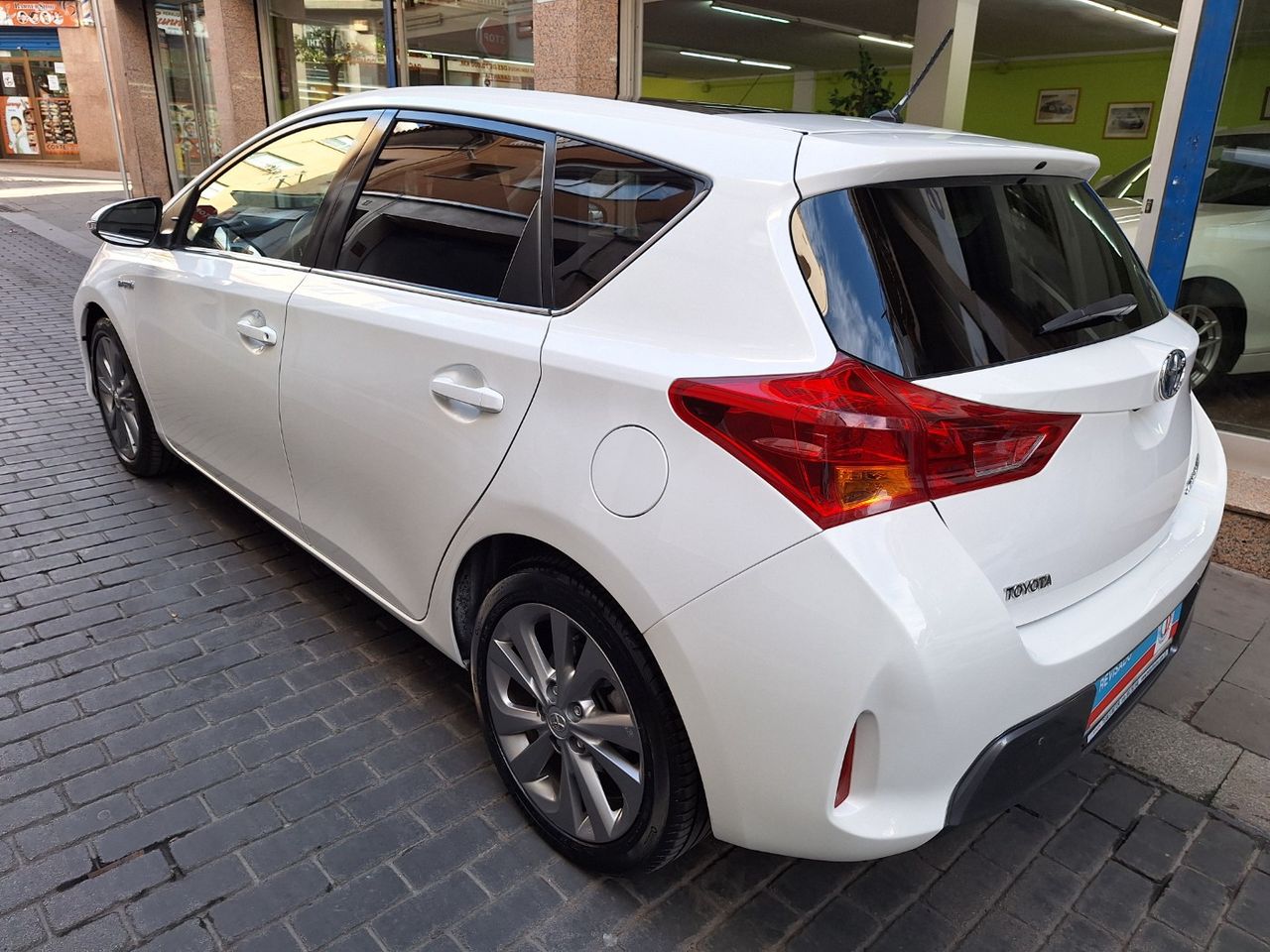 Toyota Auris 1.8 Hybrid mod. Active - Foto 14