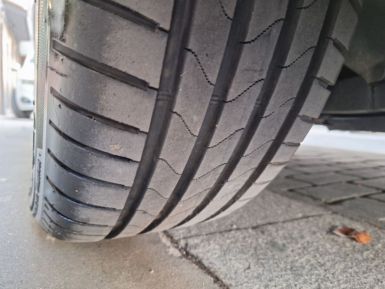 Toyota Auris 1.8 Hybrid mod. Active - Foto 21