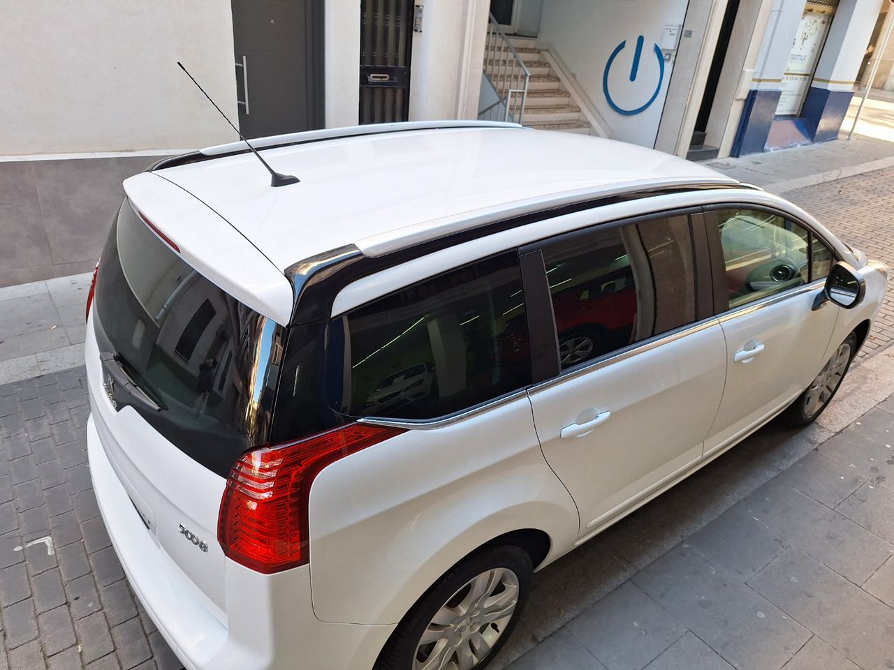 Peugeot 5008 Style 1.2 PureTech 130 7 plazas - Foto 14