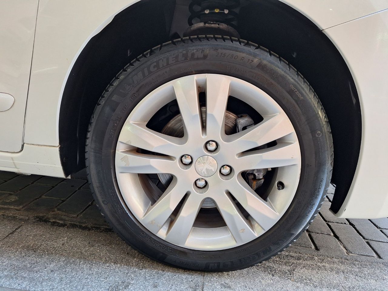 Peugeot 5008 Style 1.2 PureTech 130 7 plazas - Foto 23