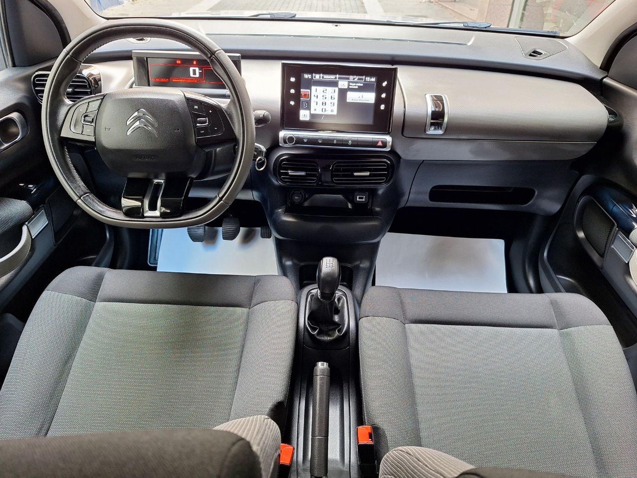 Citroën C4 Cactus PureTech 82 Feel Edition Silver - Foto 11