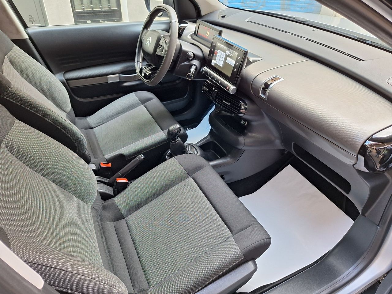 Citroën C4 Cactus PureTech 82 Feel Edition Silver - Foto 13