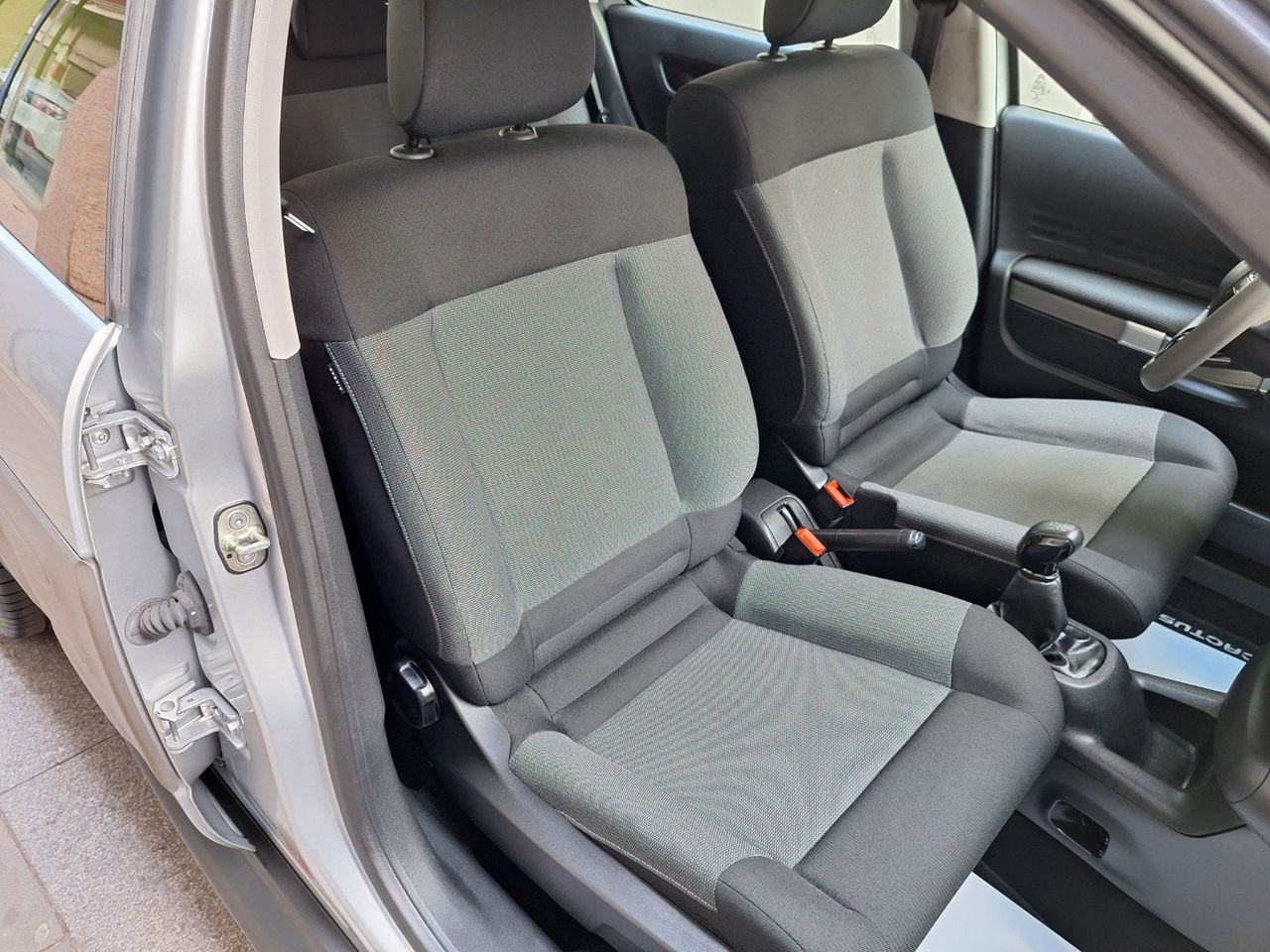 Citroën C4 Cactus PureTech 82 Feel Edition Silver - Foto 15