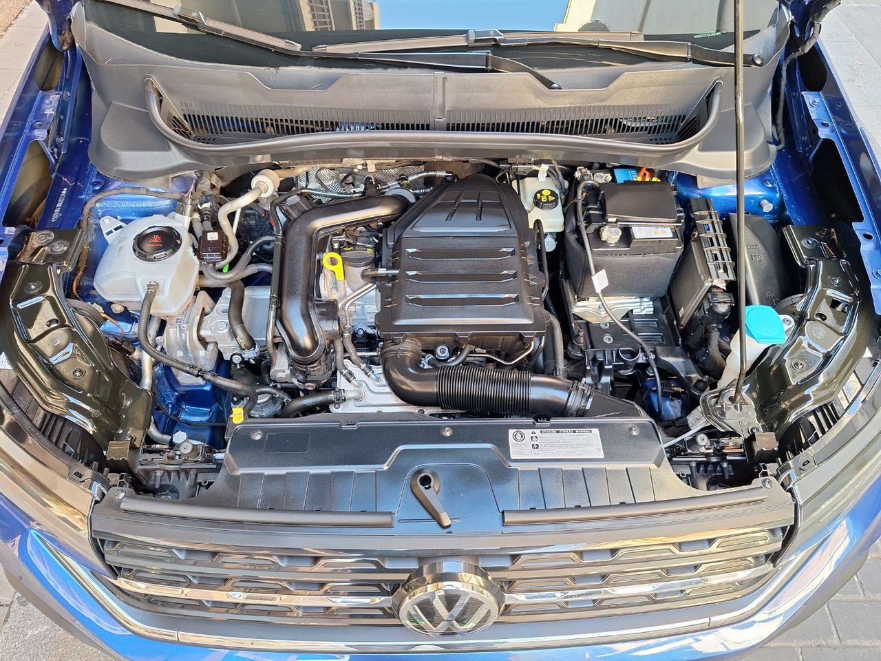 Volkswagen T-Cross Advance 1.0 TSI 70 kW (95 CV) Etiq. verde C  Euro 6 - Foto 5