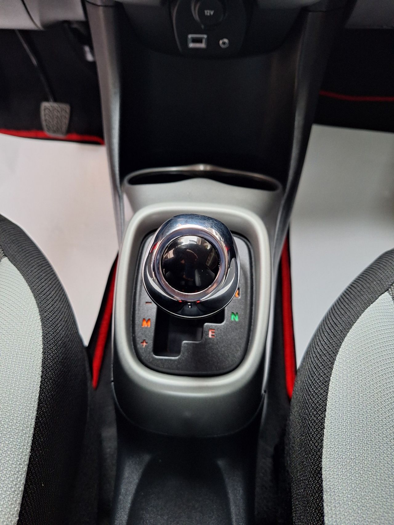 Toyota Aygo Aygo 1.0 Automático Etiq. verde C  Euro 6W - Foto 12