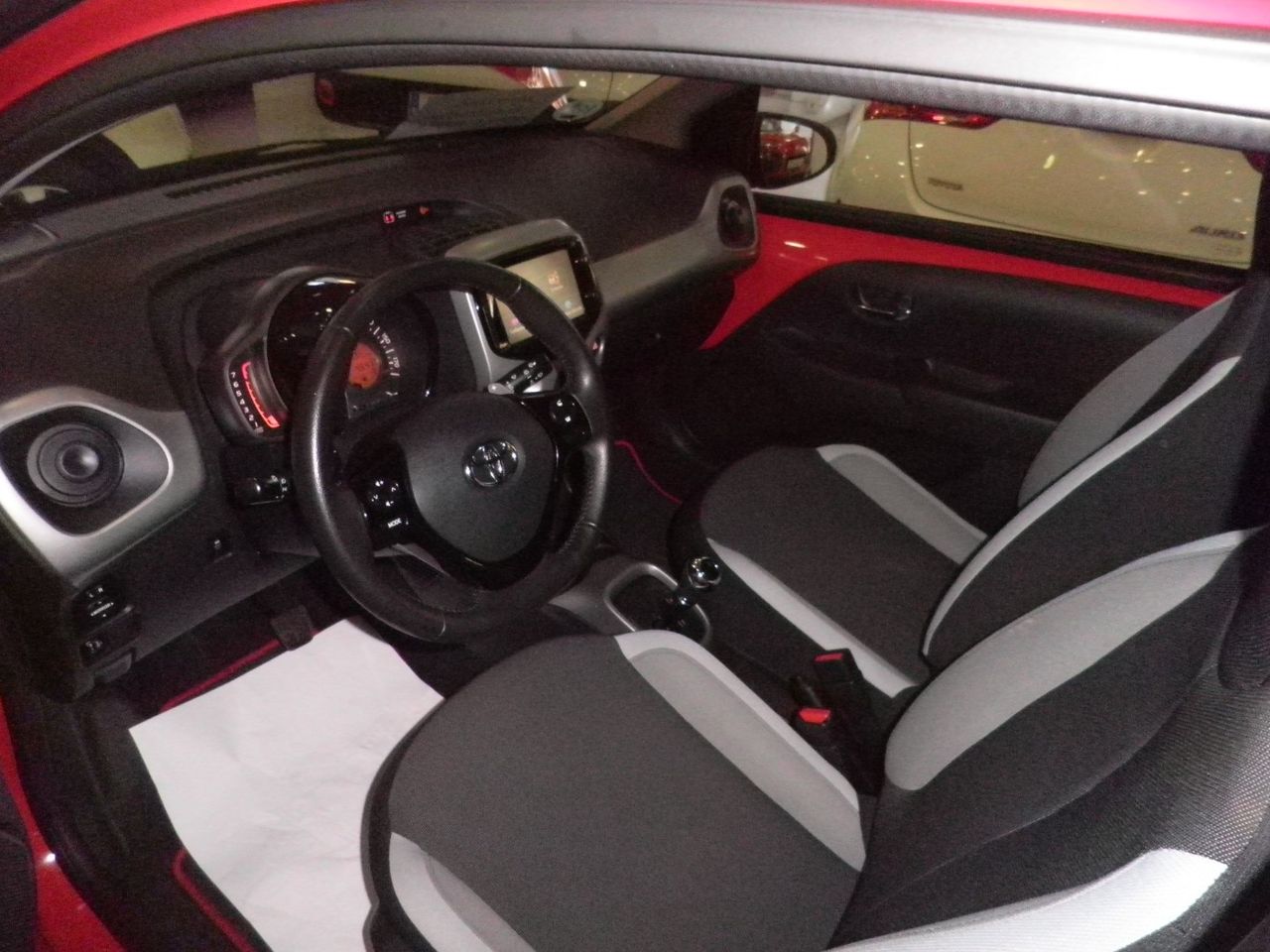 Toyota Aygo Aygo 1.0 Automático Etiq. verde C  Euro 6W - Foto 20