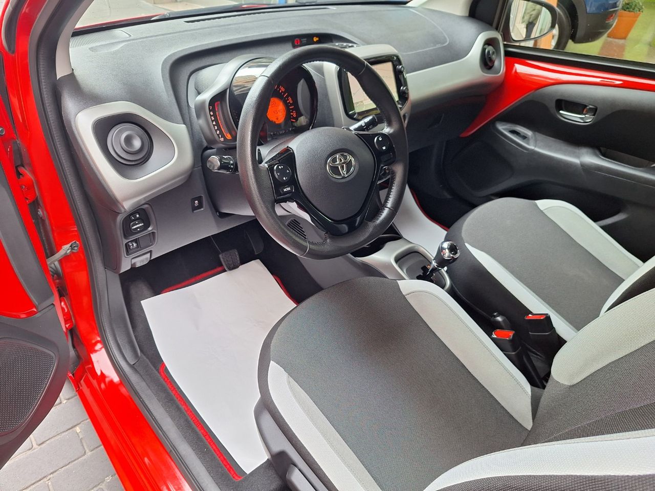 Toyota Aygo Aygo 1.0 Automático Etiq. verde C  Euro 6W - Foto 6