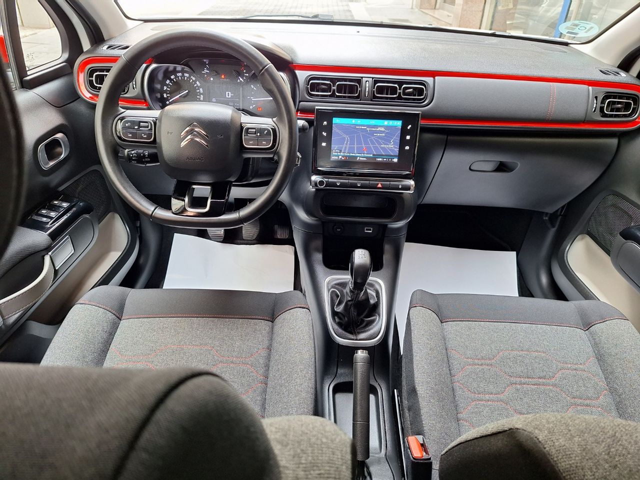 Citroën C3 PureTech 83 Feel Gasolina 11.000 Km Libro de revis. - Foto 14