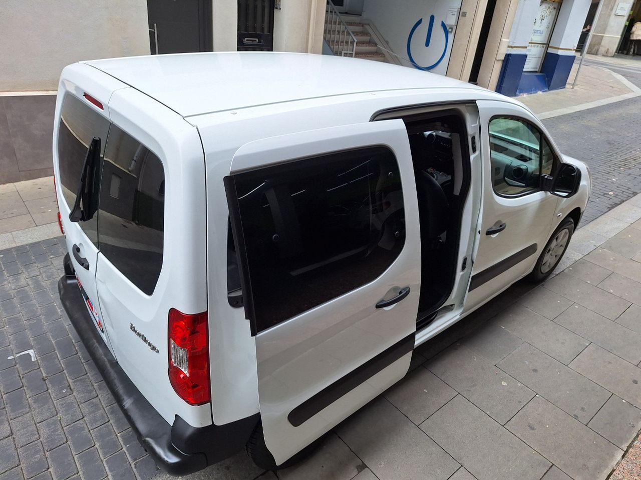 Citroën Berlingo First HDi 75 Combi SX - Foto 12